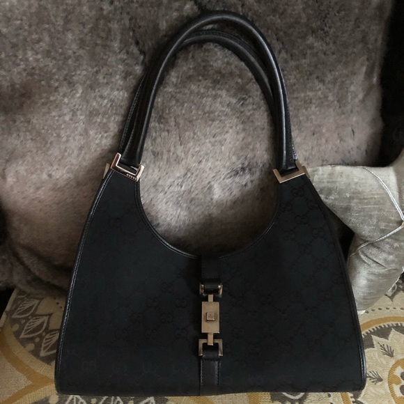 Authentic Gucci GG Handbag - Picture 3 of 7